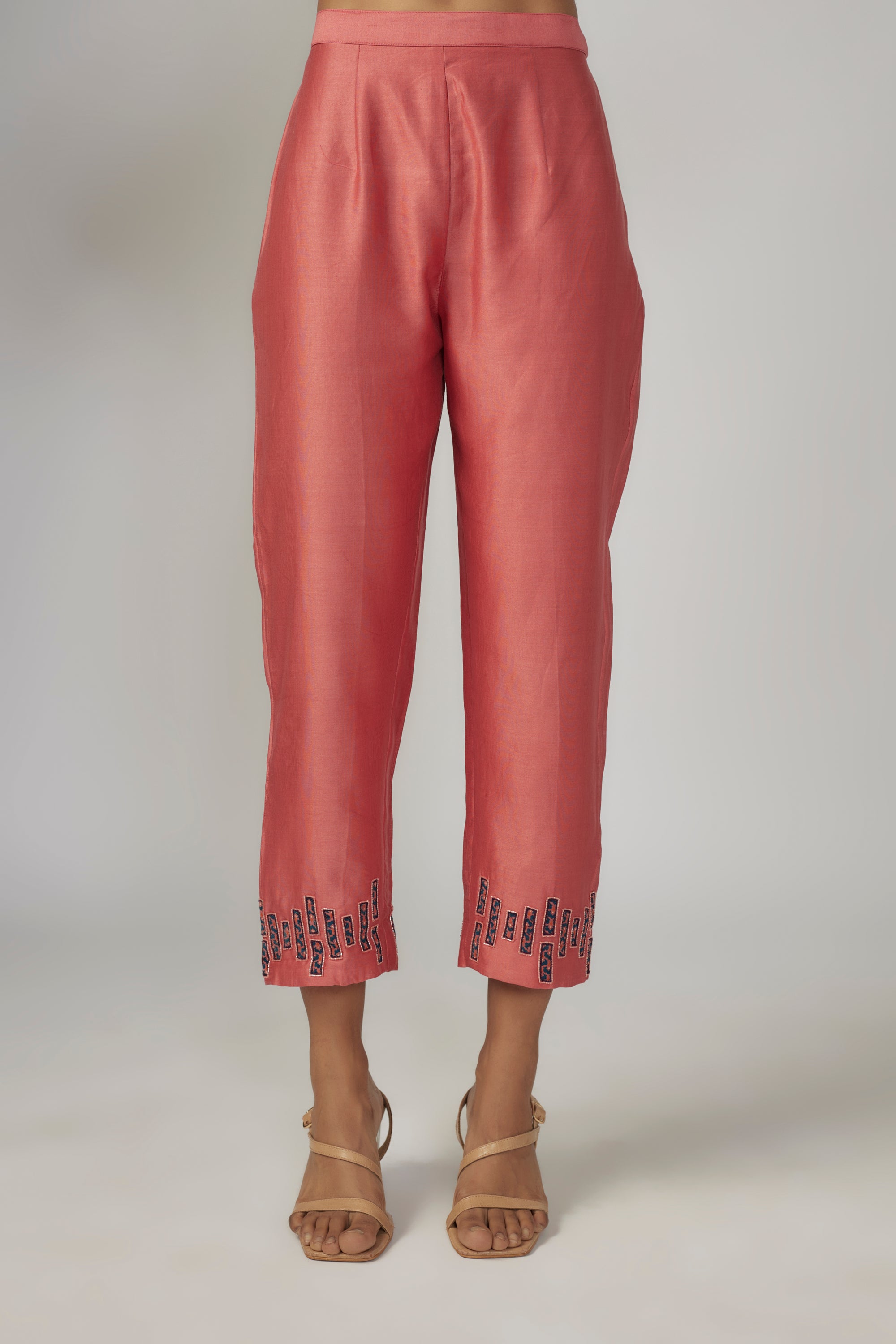 Artha Kurta Set