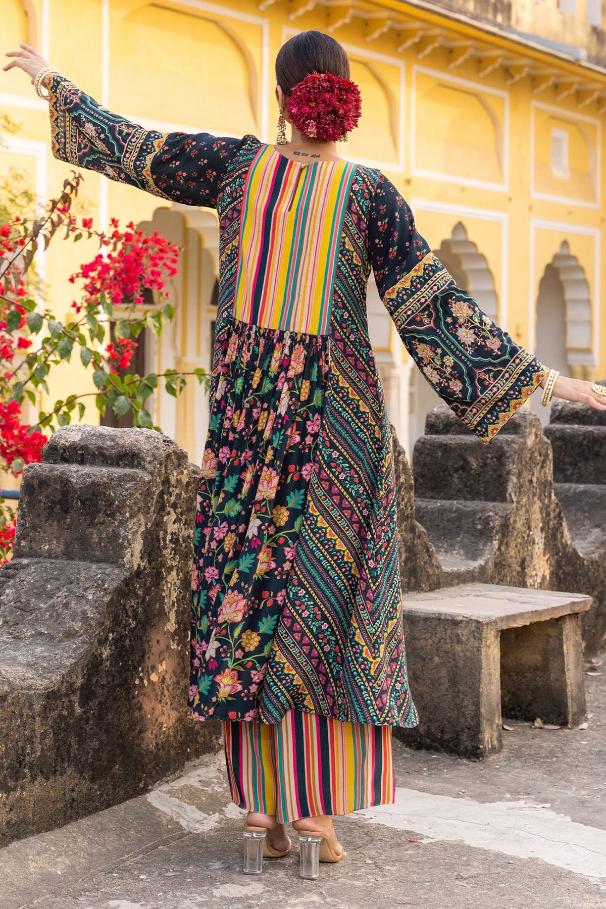 Zeel Deep Green Kurta Set